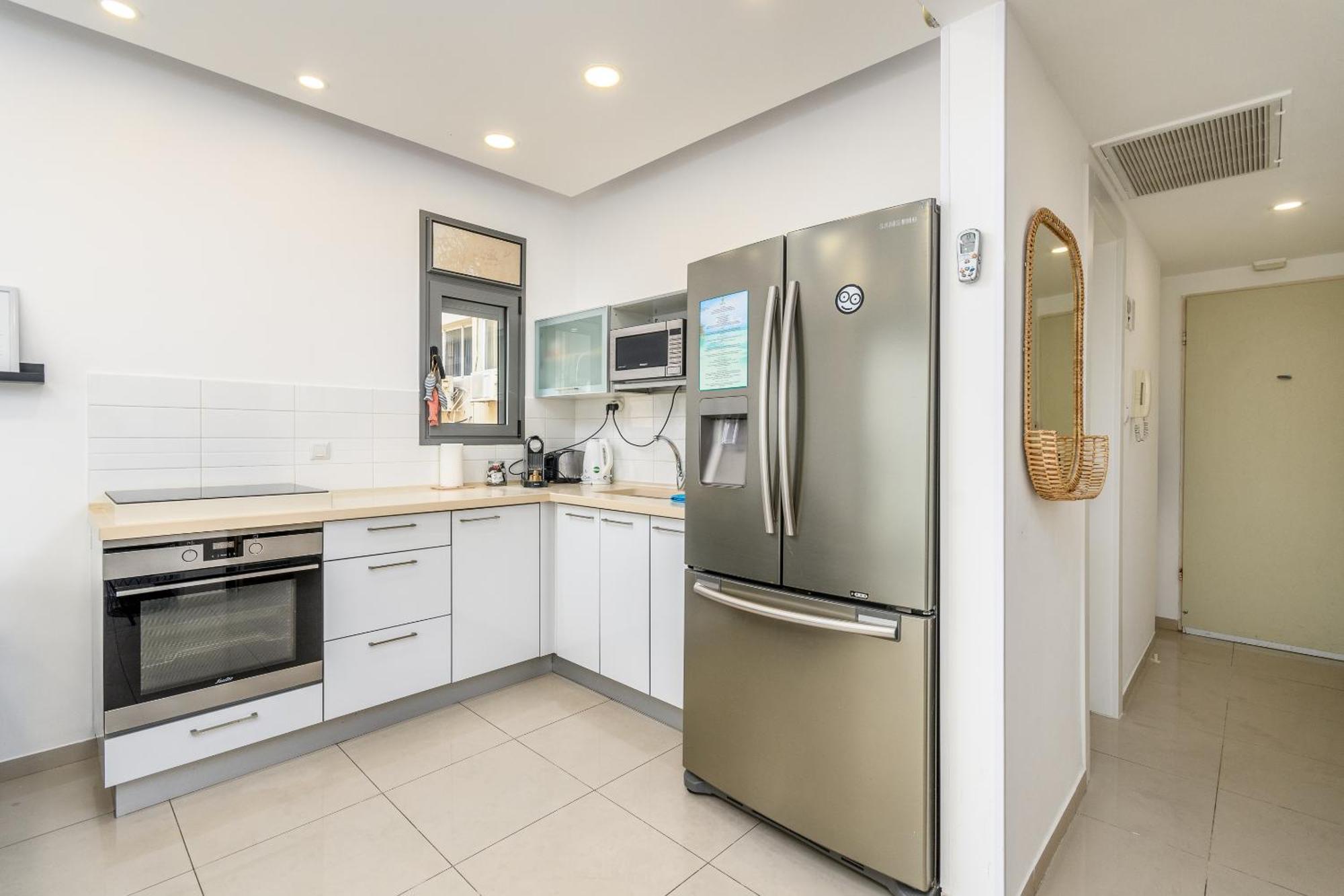Very Nice 1 Bdr Apartment 2 Min From The Beach ! Tel Aviv Exteriör bild