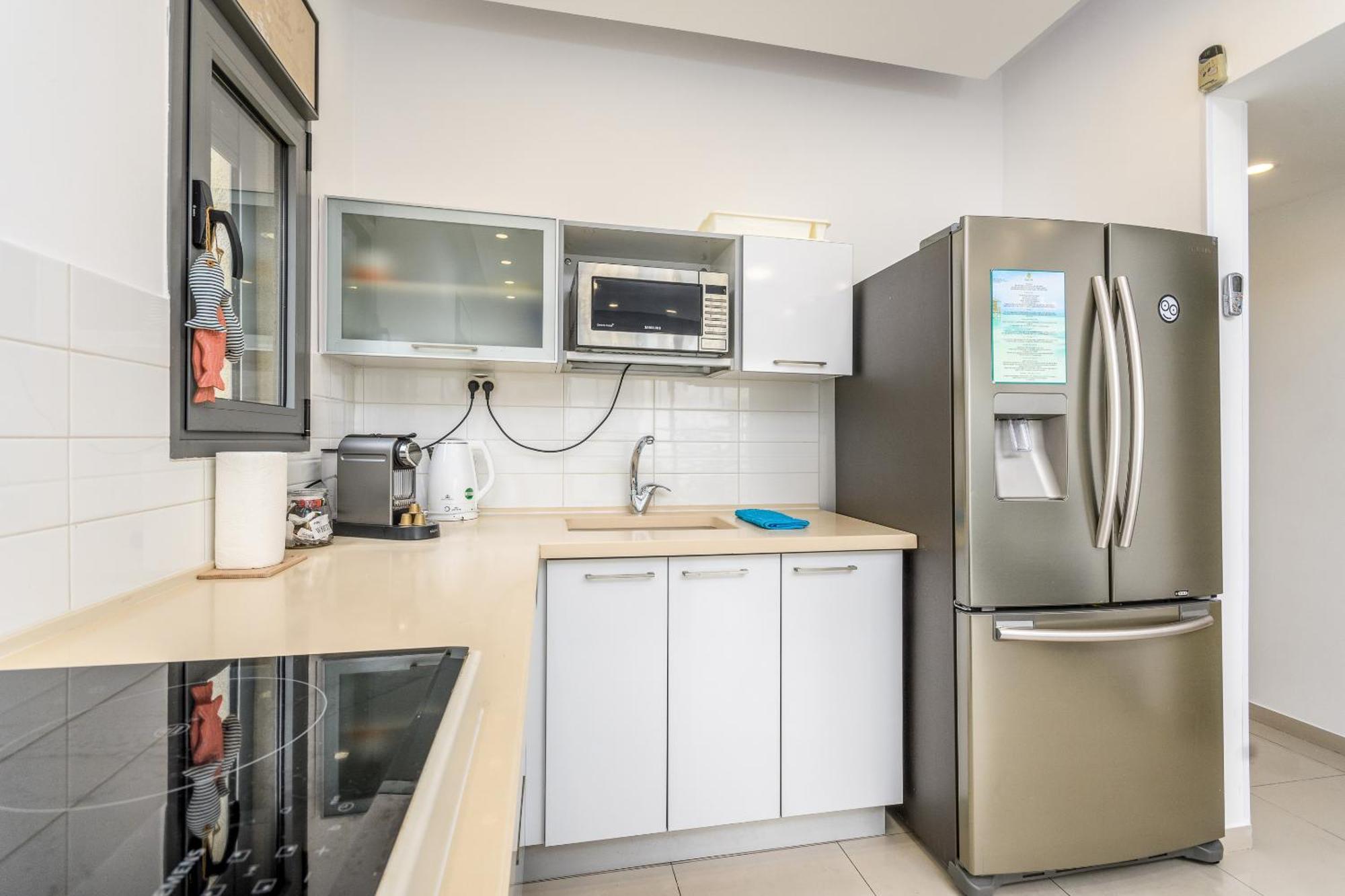 Very Nice 1 Bdr Apartment 2 Min From The Beach ! Tel Aviv Exteriör bild