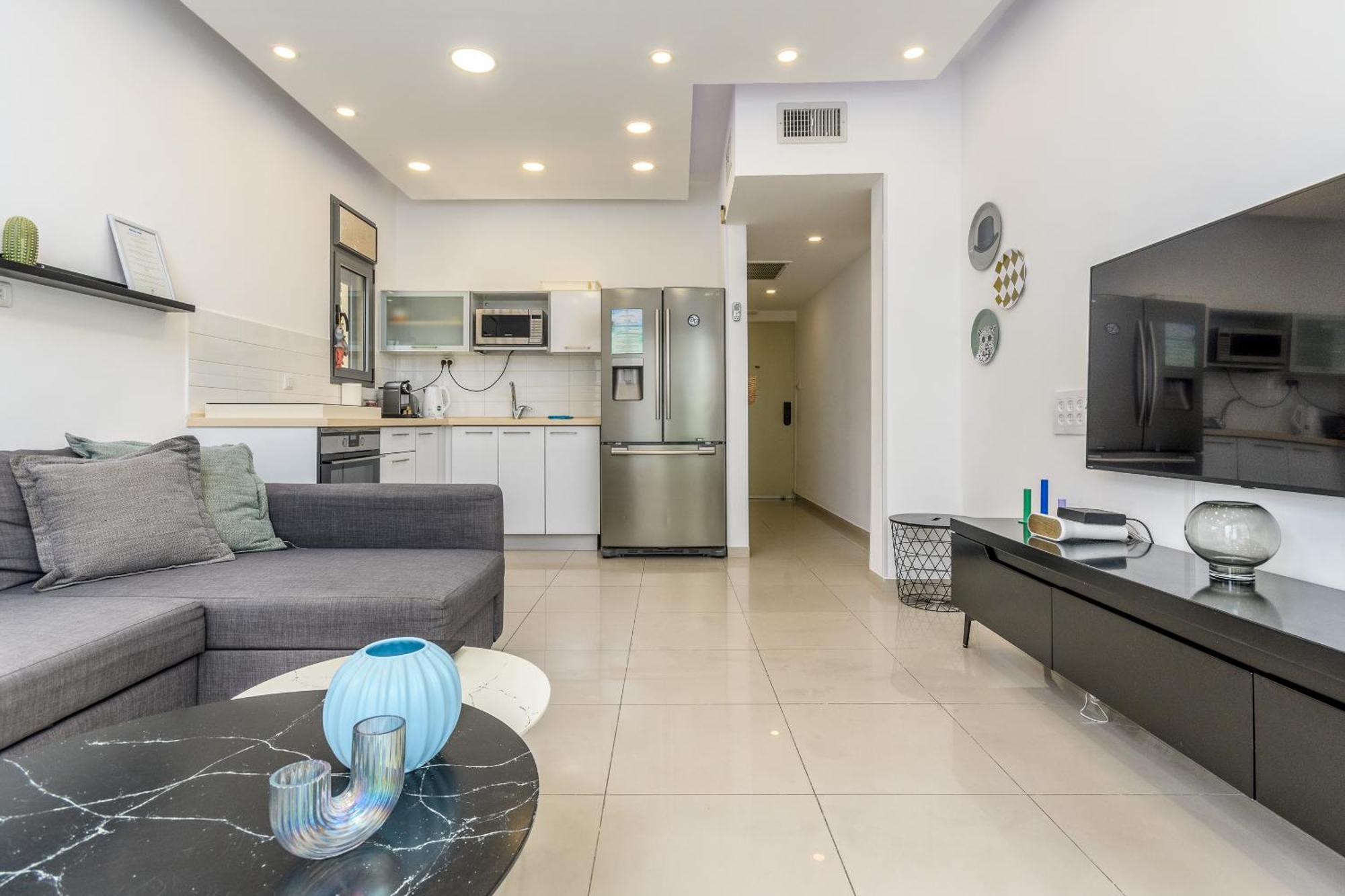 Very Nice 1 Bdr Apartment 2 Min From The Beach ! Tel Aviv Exteriör bild